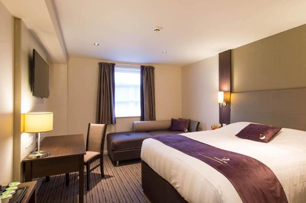 Premier Inn Premier Inn York South West Zewnętrze zdjęcie