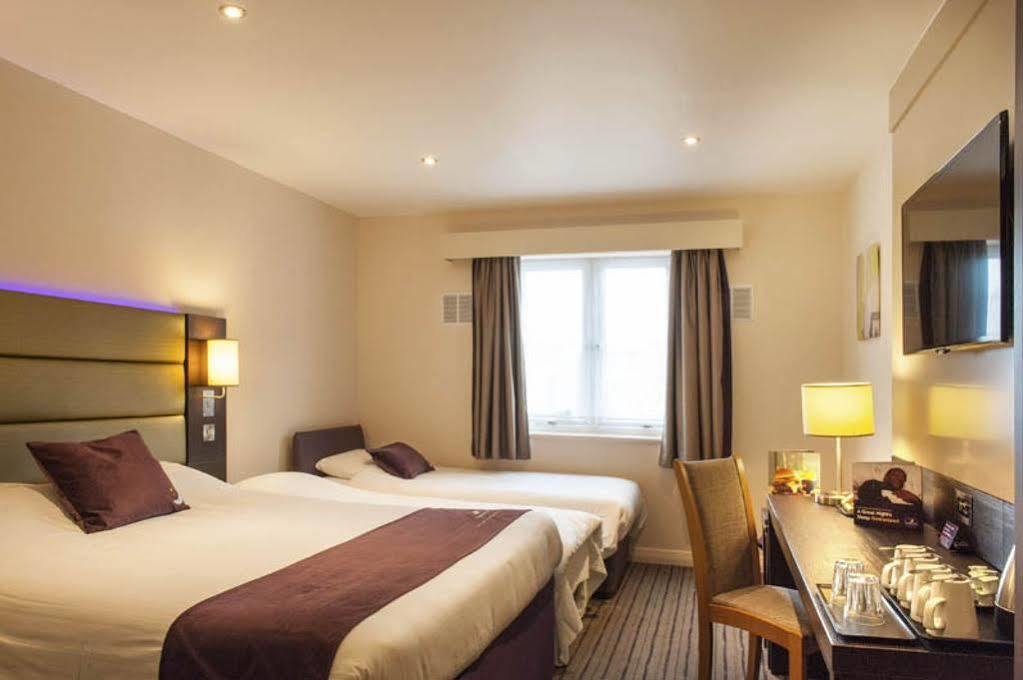 Premier Inn Premier Inn York South West Zewnętrze zdjęcie